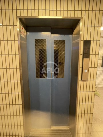 Perfect Life緑橋のその他共用部分|Perfect Life緑橋　エレベーター
