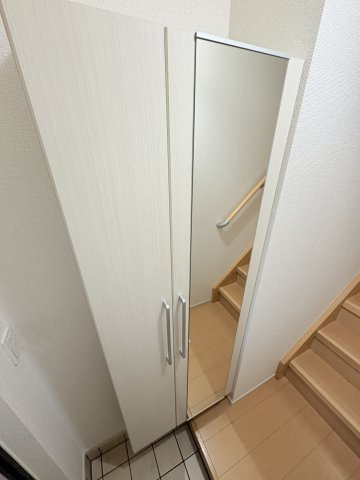 シエルノクターンⅡの玄関