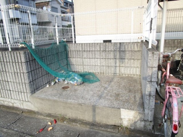 日の出第一秋新ハイツ