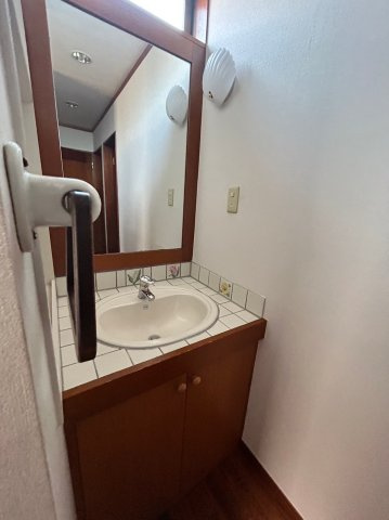 千駄木4丁目戸建ての洗面所