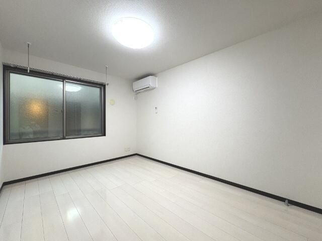 ソレイユＢの寝室