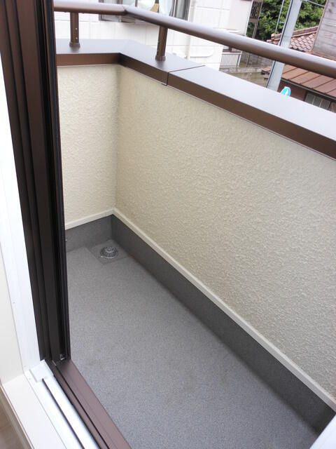 Ｌ’ａｖｅｎｉｒのバルコニー