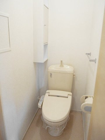 ｇｒａｃｅ・ｔｅｎ　　刈谷市近郊の賃貸はクラスホーム刈谷店のトイレ|落ち着いた色調のトイレです