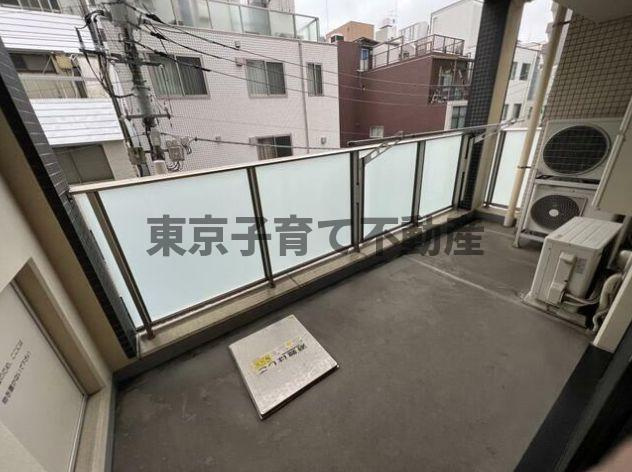 リビオレゾン浅草橋のバルコニー