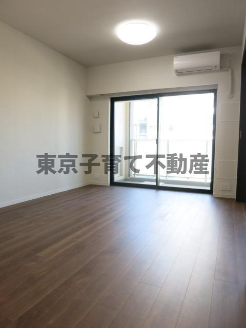 リビオレゾン浅草橋の寝室