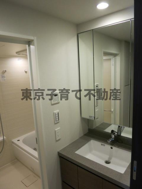 リビオレゾン浅草橋の洗面所