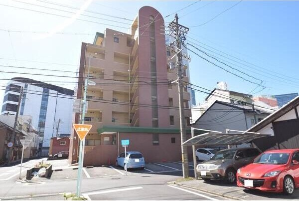 プラーチドIIの外観