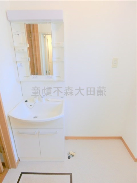 ソレイユ久が原の洗面所|独立洗面台　洗濯機置き場　洗面脱衣所