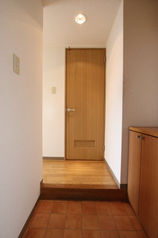 【玄関】 | グランフォルム野尻