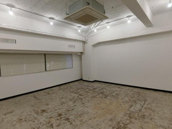 大阪市中央区南本町２丁目の事務所のその他