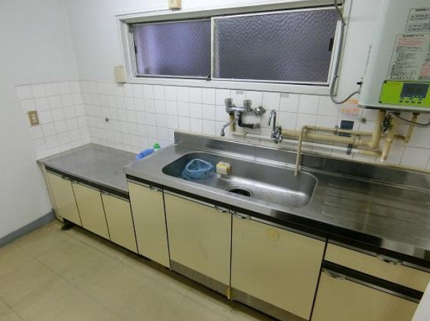 大阪市中央区南本町２丁目の事務所のキッチン