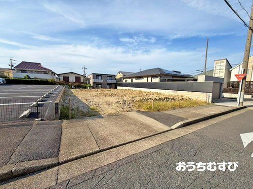 名東区平和が丘8期(全1区画)の前面道路含む現地写真