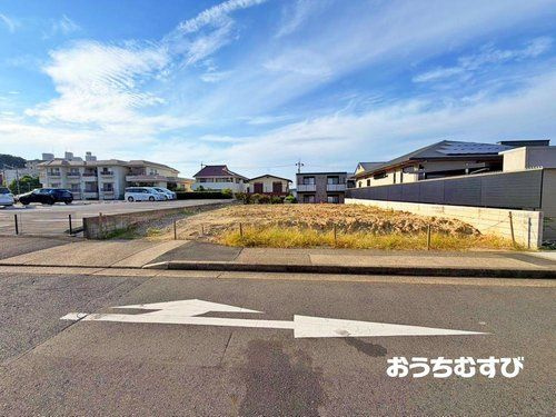 名東区平和が丘8期(全1区画)の前面道路含む現地写真