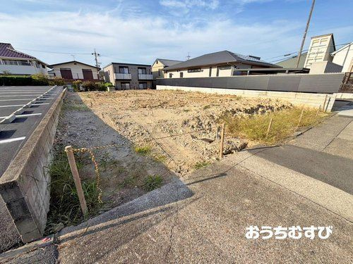 名東区平和が丘8期(全1区画)の前面道路含む現地写真