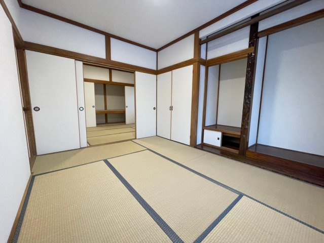 鳥取北10丁目8番14号平屋の和室