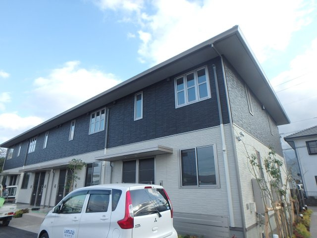 シャーメゾンことぶきの外観