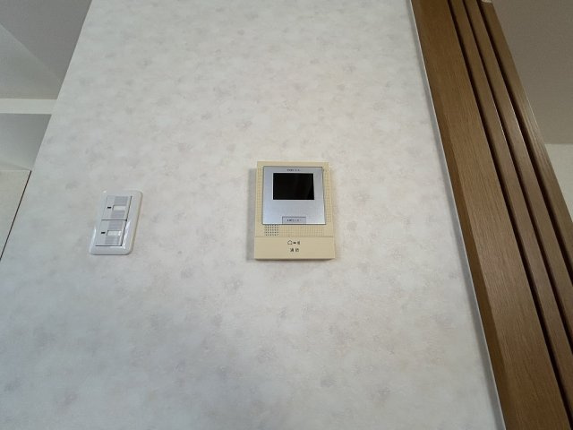 レイバーハイツのセキュリティ|＊間取り反転の場合あり
内装が若干異なる場合がございます