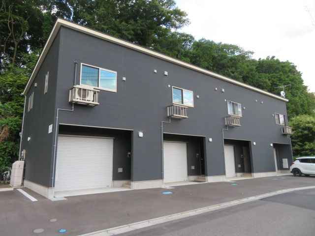 さいたま市緑区大字三室の倉庫の外観