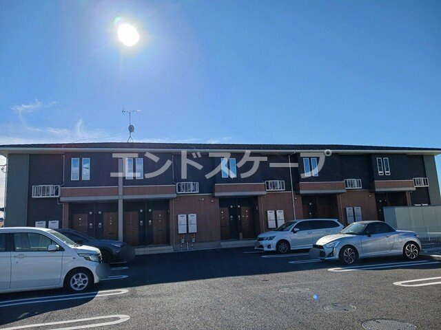 グラン・メルヴェイユのエントランス|高崎、前橋のお部屋探しはエンドスケープまで！お客様の理想お聞かせ下さい♪