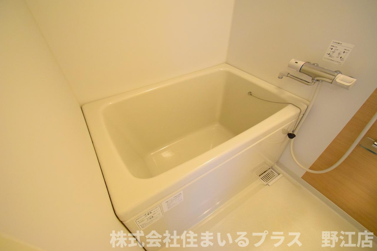 シャトー芦田の浴室