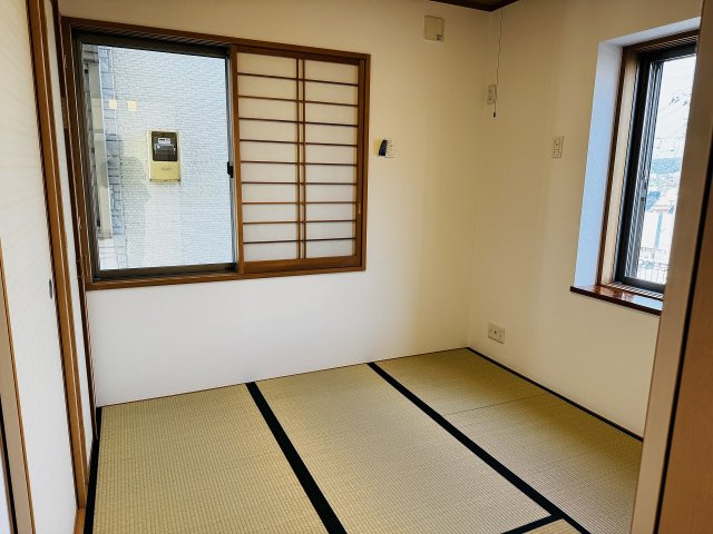 八王子市　大谷町　中古戸建ての和室|～リビングに隣接している4.5帖の和室です～
