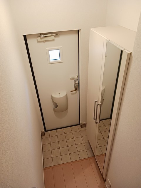 スウィートⅡの玄関