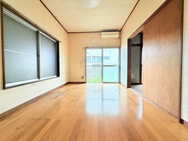 取手市野々井中古物件の洋室