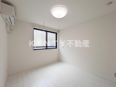 【寝室】 | イスフール | 落ち着いて過ごせるお部屋なので、寝室にいかがでしょうか