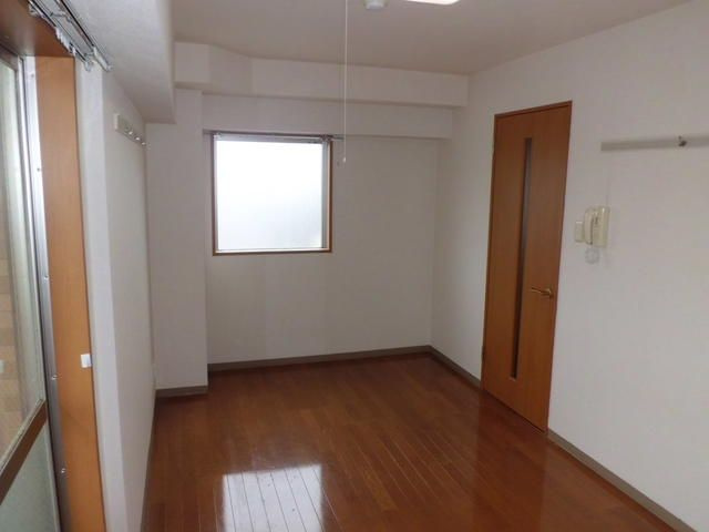 スプリングライトの寝室|他部屋参考写真です