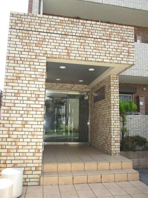 スプリングライトのエントランス|他部屋参考写真です