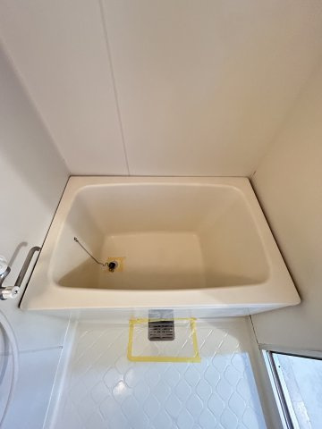 大阪市浪速区桜川２丁目の賃貸マンションの浴室