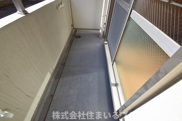 メゾンバイタルＡ棟のバルコニー