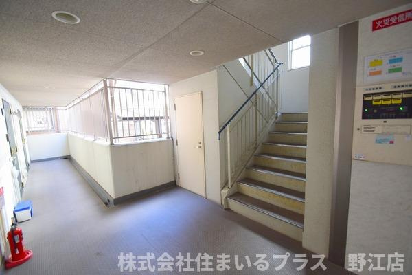 メゾンバイタルＡ棟のロビー