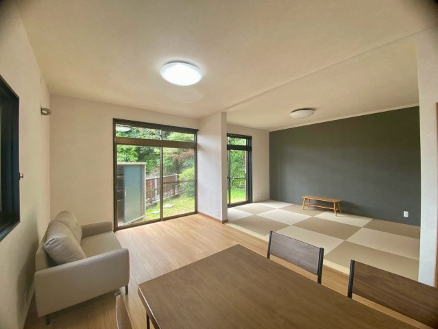 山口市錦町 リノベーション中古住宅の居間・リビング