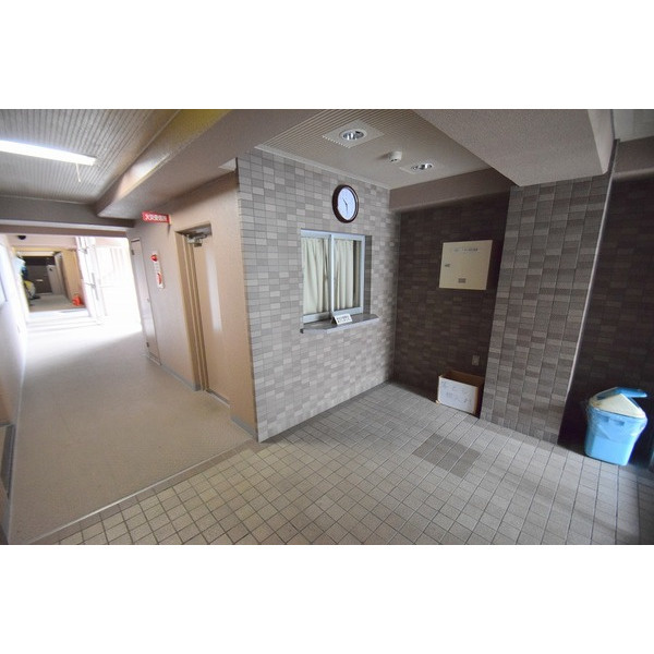大橋マンション二番館のエントランス