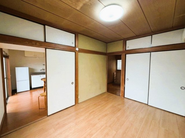 ～隣接する約７0平米の敷地を活用～　千葉県船橋市大穴北8丁目の洋室|ＤＫが近く食事や家事の移動がスムーズです
