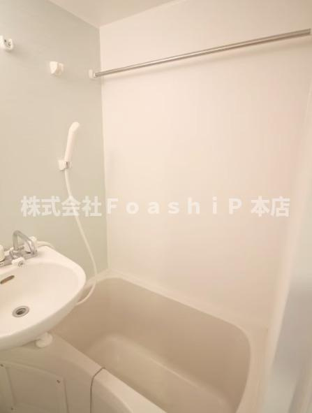 Dear Court高円寺Aの浴室