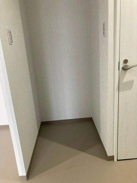 アイエスビル平安通
