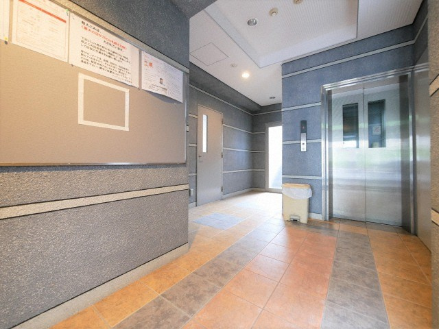 アクアプレイス梅田のロビー