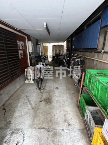 キャピタル浅草のその他共用部分|駐輪場