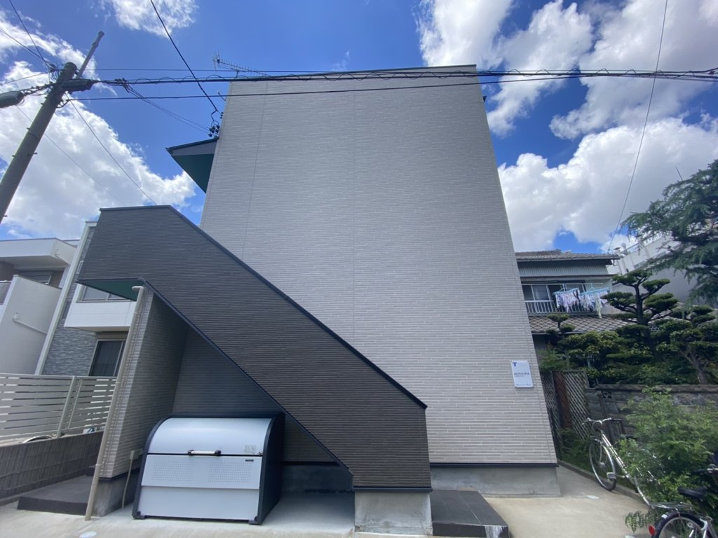 カミノサントゥアリオの外観