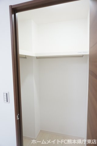 熊本市中央区新大江３丁目の賃貸マンションの収納