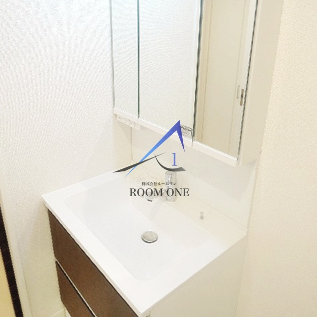 プログレス新鶴見の洗面所|洗面台です。