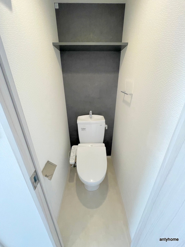 S-RESIDENCE堺筋本町Deux　仲介手数料無料のトイレ