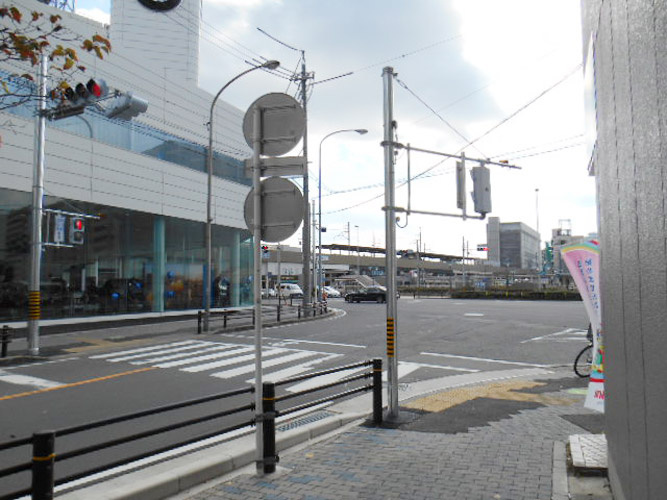 ファースト日比野ビル