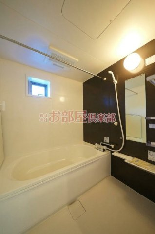 リッツ藤光 Aの浴室|日々の疲れを癒すお風呂付です