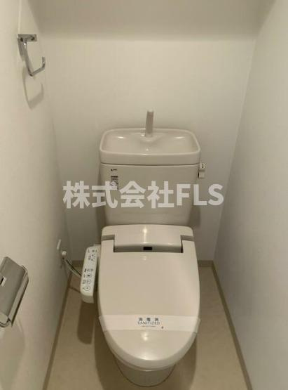 北区王子５丁目の賃貸マンションのトイレ