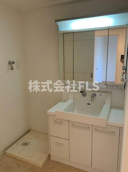北区王子５丁目の賃貸マンションの洗面所