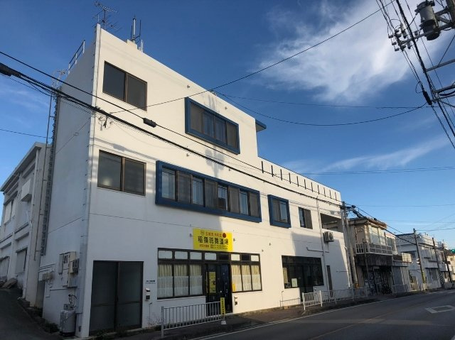 読谷村高志保(店舗兼住宅)