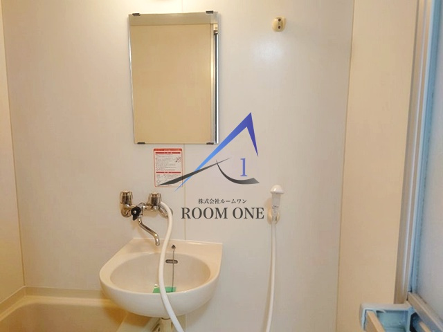 ガーデンハウス三軒茶屋の洗面所|洗面台です。